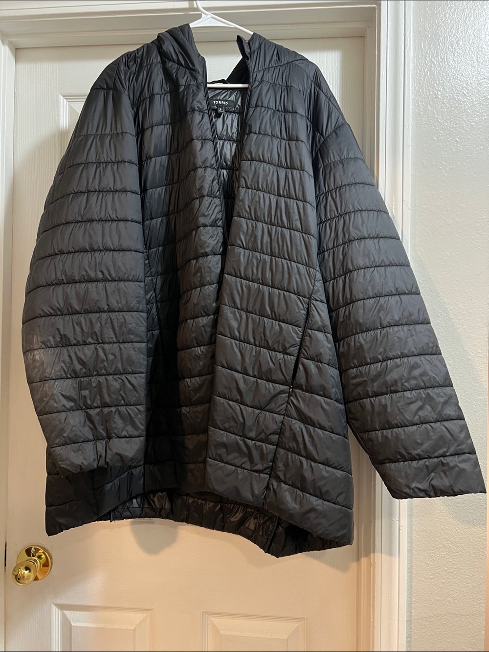 torrid Black Quilted Hooded Puffer Jacket